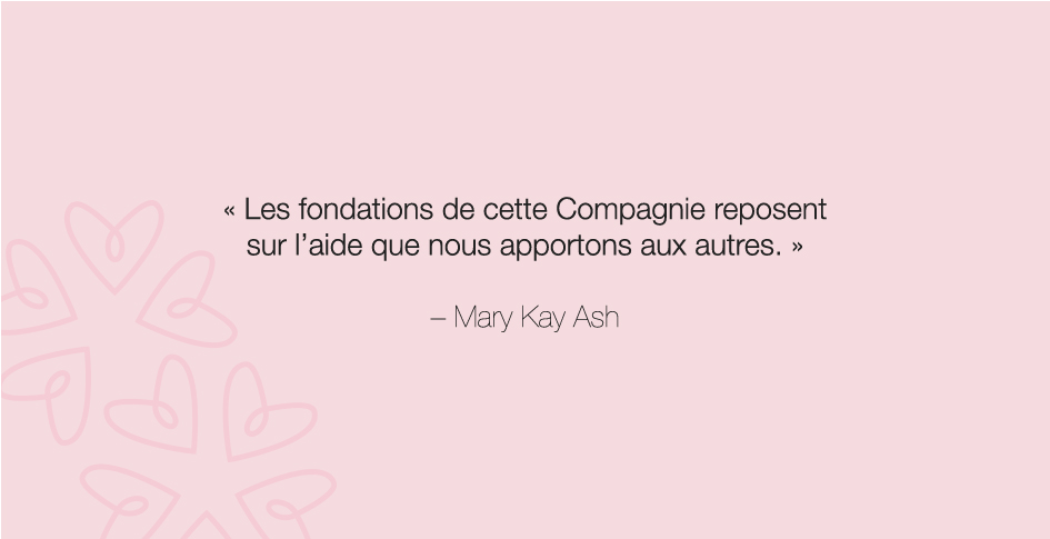 Citation de Mary Kay Ash sur un fond rose avec des cœurs.
