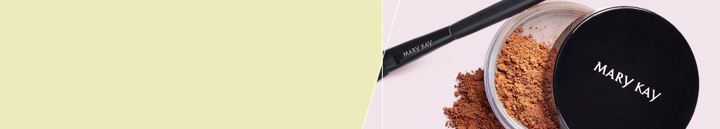 A bronze shade of Mary Kay Silky Setting Powder for dark skinned woman