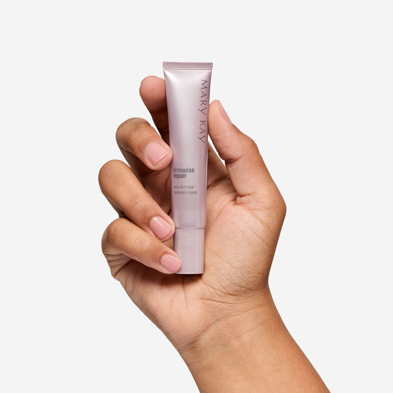 Cr&egrave;me r&eacute;g&eacute;n&eacute;ratrice pour les yeux Volu-Firm TimeWise Repair